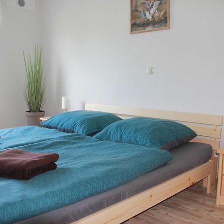 Ferienwohnung am alten Gutshaus Nossentiner Huette Exterior foto